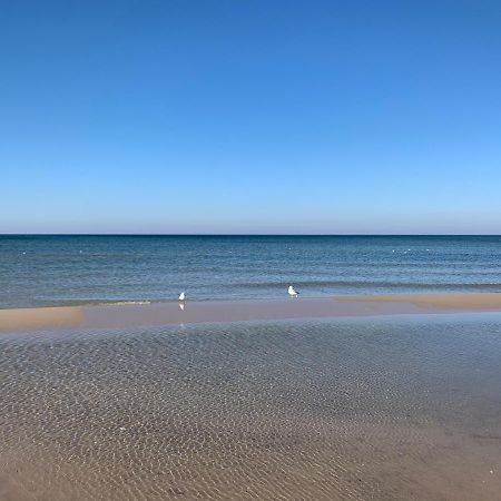 Surf'N Beach Apartament Lägenhet Dziwnówek Exteriör bild