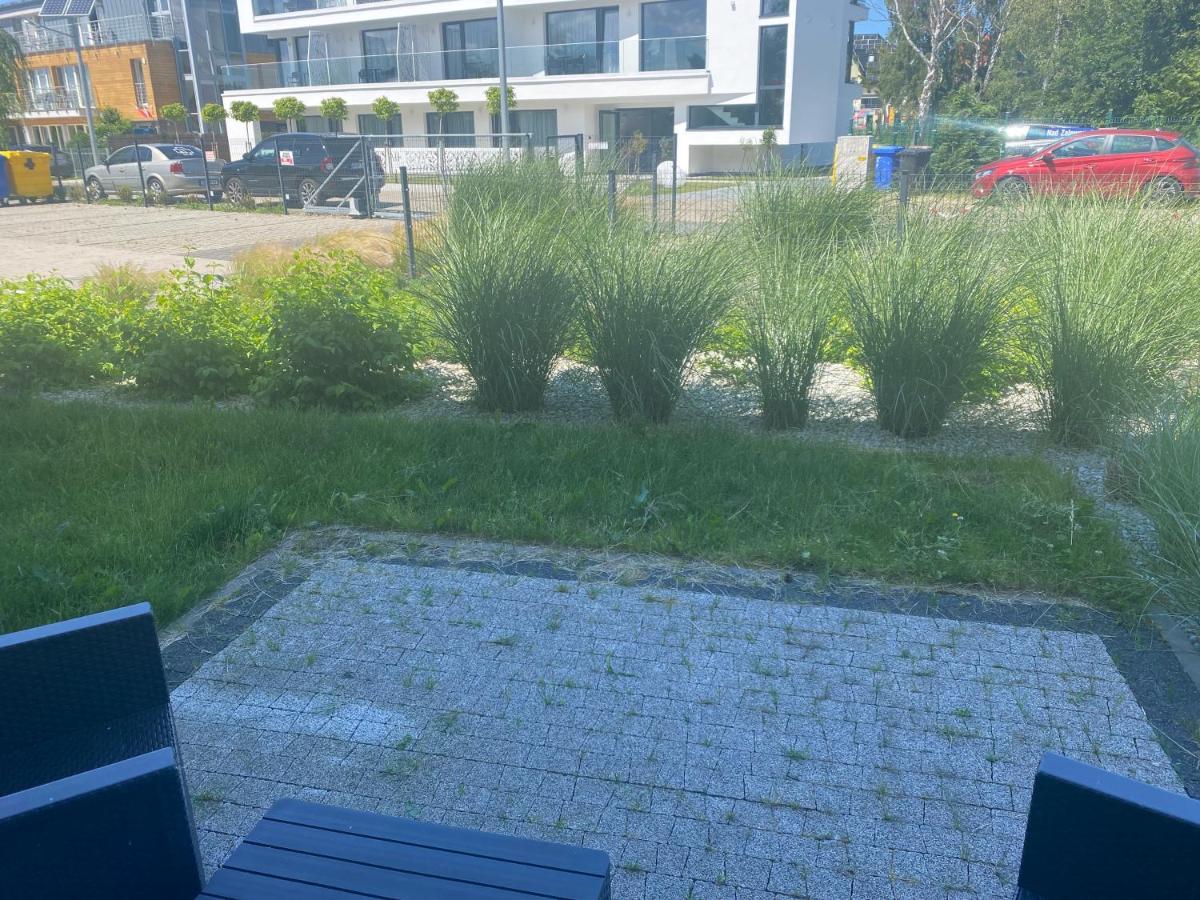 Surf'N Beach Apartament Lägenhet Dziwnówek Exteriör bild
